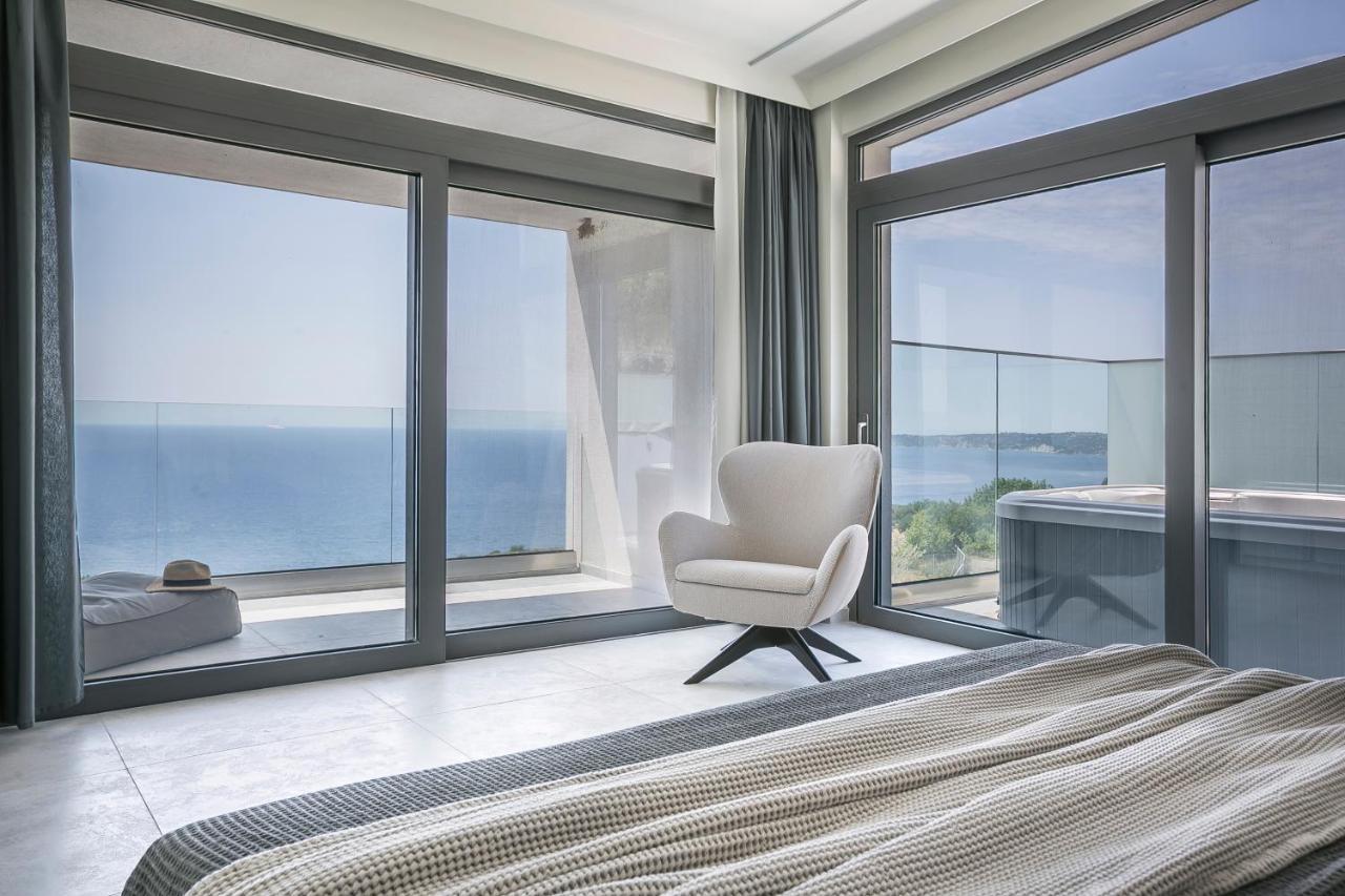 Oikos Boutique Residences Plateies Ngoại thất bức ảnh